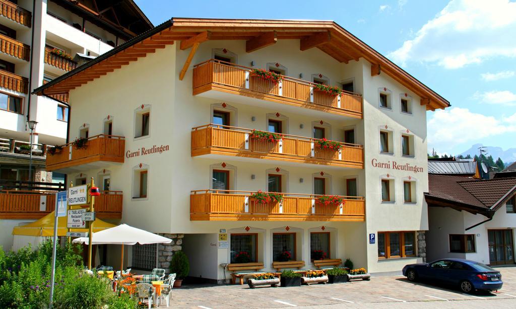 Garni Reutlingen Hotel Colfosco Bagian luar foto